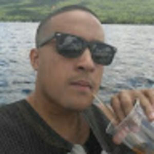 Meet your Posher, Luis